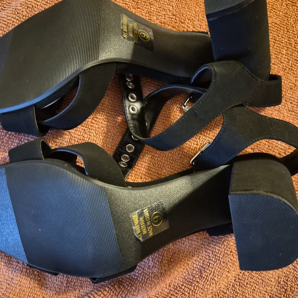 Elegant Black Women's Sandals